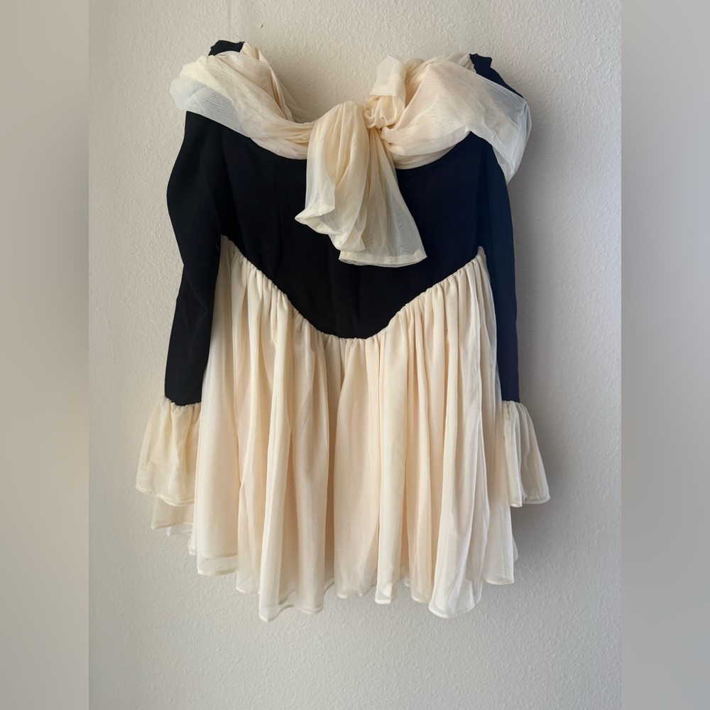 House of CB Alana Strapless Long Sleeve Minidress